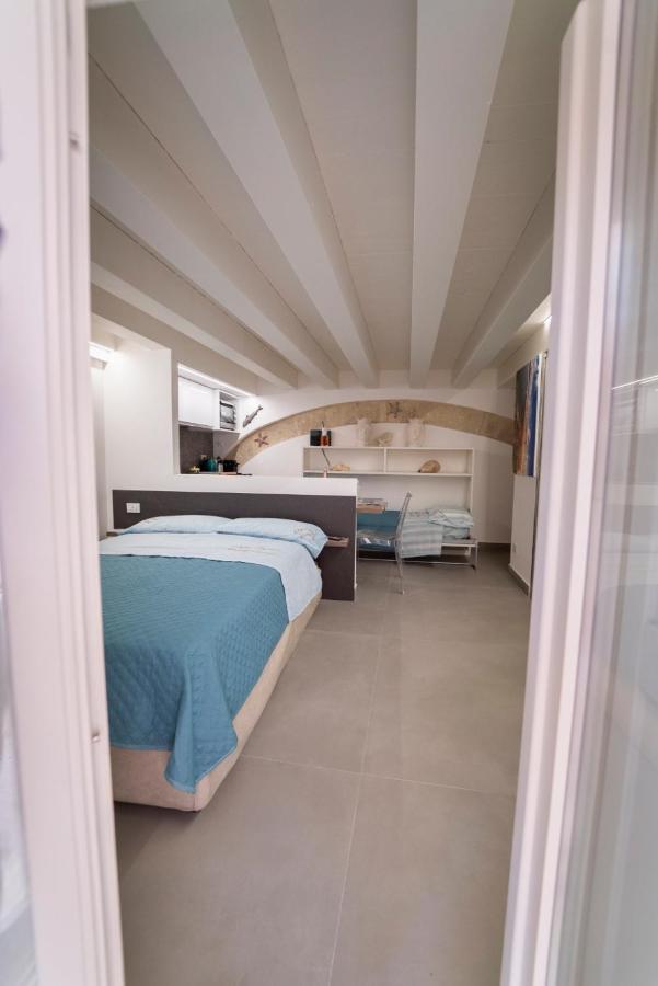 Ortigia Charme Piazza Duomo Apartment Syracuse Ngoại thất bức ảnh
