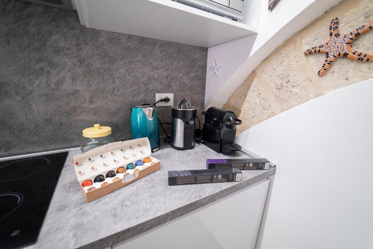 Ortigia Charme Piazza Duomo Apartment Syracuse Ngoại thất bức ảnh