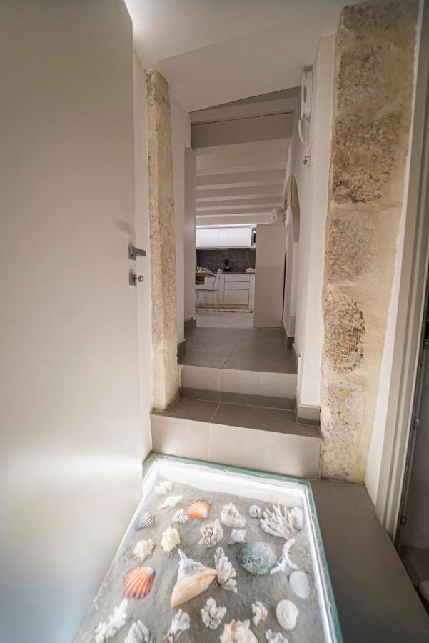 Ortigia Charme Piazza Duomo Apartment Syracuse Ngoại thất bức ảnh