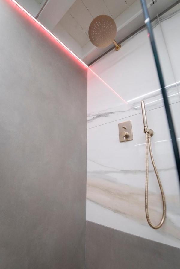 Ortigia Charme Piazza Duomo Apartment Syracuse Ngoại thất bức ảnh